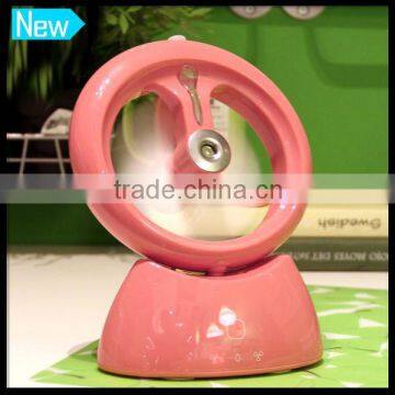 Wind Strong Rechargeable Small Mini Battery Table Fan photo-2