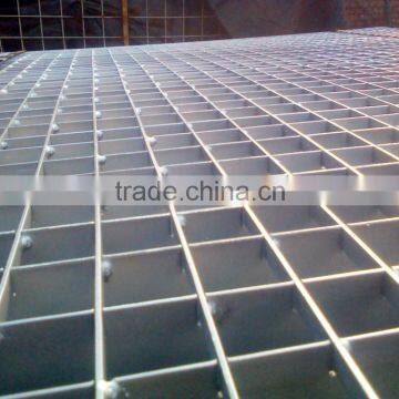 High quality grating fence / sidewalk drain grate/ drain grates for sale in Hebei, China