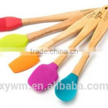 Bamboo Kitchen 5-Piece Mini Utensil Set with silicone