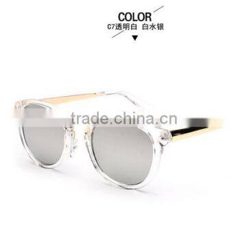 2016 Wholesale Female Personality in Fashion Sunglasses