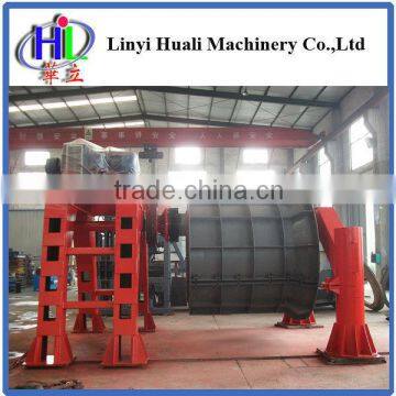 Rolling concrete pipe making machine