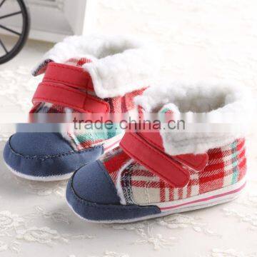 2016 high quality baby sport baby boots