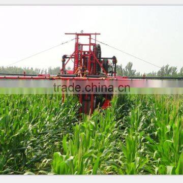 Self Propelled High Clearance Hydraulic Operating 4WD Boom Sprayer With Cabin and Itlay Pump photo-2