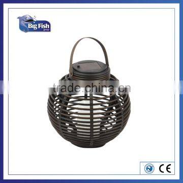 Solar Powered Rattan Effect Candle Lantern Light/Garden Light Decoration/Solar Powered Garden Light