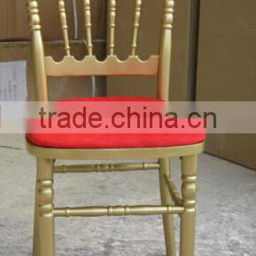 White Wood Napoleon Wedding Chairs With PVC Cushion Pad for Sale photo-5