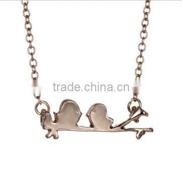 Good Quality Cute Zinc Alloy Pendant Necklace With Couple Birds On Branch