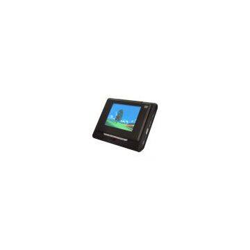 5.6 LCD DVD Player