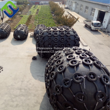 Ship to berthing pneumatic rubber fender