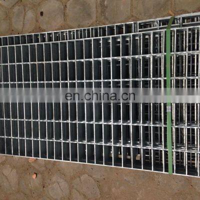 Factory Supply High Quality Expanded Metal Sheet/Expanded Metal Mesh Fence Galvanized photo-5