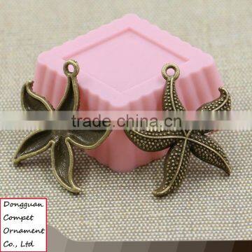 Factory direct sale starfish zinc alloy pendant