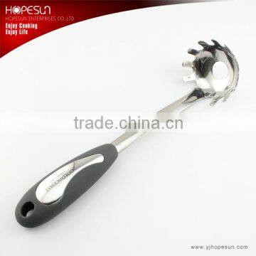 Hot sell durable stainless steel kitchen utensils cooking spaghetti spoon                        
                                                                                Supplier's Choice