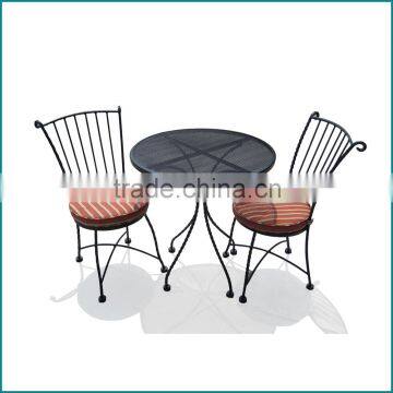 Antique wrought iron table and chairs JJ-611T,612C