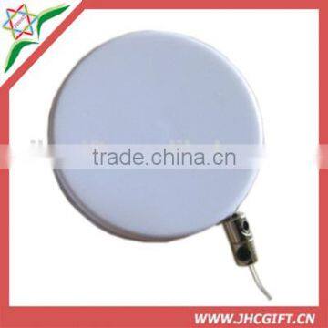 id card pull reel for display