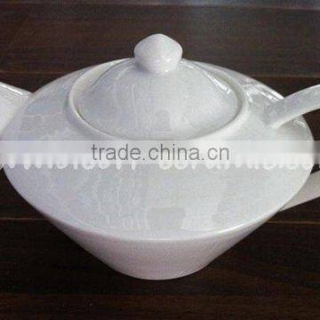 Designed And Customed bone china tea Pots