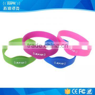 Waterproof Silicone UHF RFID Wristband