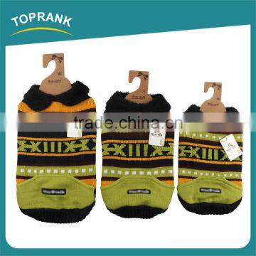 Fashion Design Green Letter Knitted Dog Sweater Winter Pet Clothes photo-3