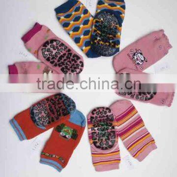 Adult Anti Slip Sock With Acrylic photo-4