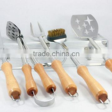 5 pcs stainelss steel BBQ tool set with wooden handle