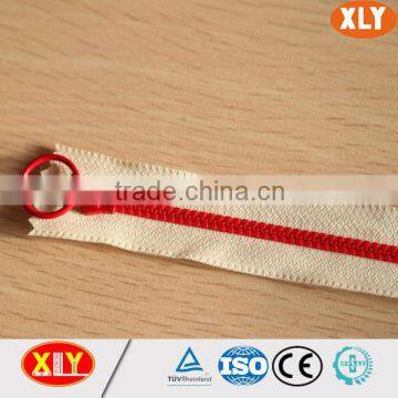 High Quality Original Equipment Xly Contrast Teeth Color for Plastic Zipper photo-5