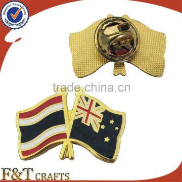 High quanlity fashion soft enamel plating gold metal flag badge/badge/metal badge