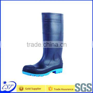 Black working safety gumboots plastic safety boots for man with blue shoe sole