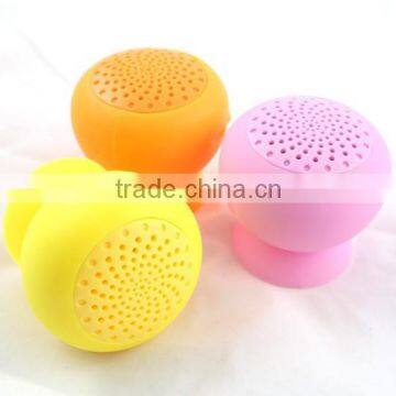 Portable Suction Wireless Speaker Mini Bluetooth Shower Speaker For iPhone