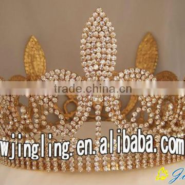 gold full round Fleur-de-Lis crowns