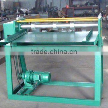 Colored steel plate slitting machine