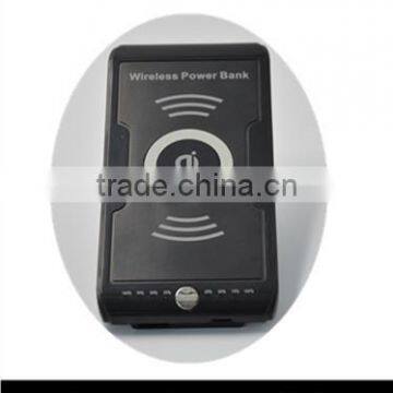Q11 Portable 8000mAh Power Bank & Qi Wireless Charger for Smartphone