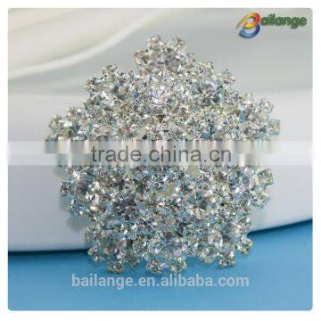 2014 latest wholesale brooch diamante brooches for weddings