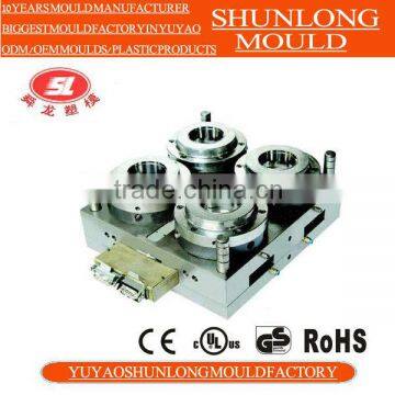 China Yuyao shunlong S136 Steel injection mold