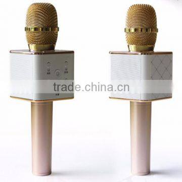 hot selling fashion design Q9 mircophone