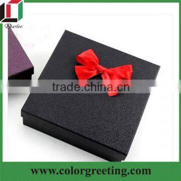 Extravagant Elegant Customized Durable Clothes Packaging Boxes