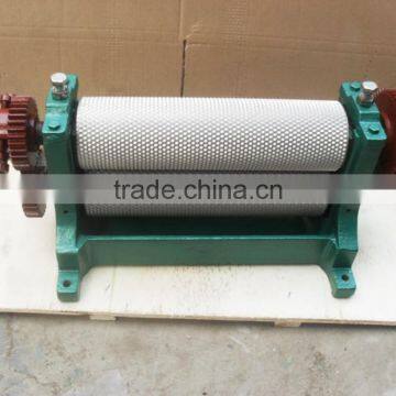 Electric beeswax comb foundation machine for sale/ Manual beeswax foundation machine with high quality