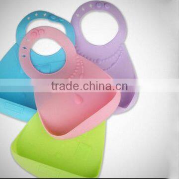 Popular Market Customised Shape Baby Silicone Bibs