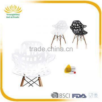 Top Quality Simple Design Special Plastic Moon Chair With Beech Legs photo-2