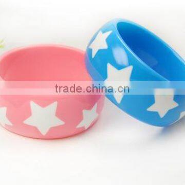 Beautiful star picture resin bangles design with factory direct sale