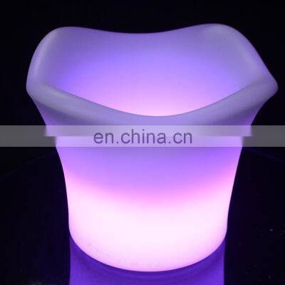 Portable Party Use Led Rechargeable Cooler Glowing Plastic Oval Shape Boat Led Flashing Beverage Wine Bucket