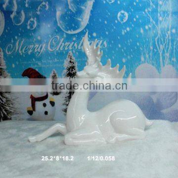 Decorative hand carved cerf animals ceramic ornaments