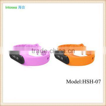 2015 New itmes wholesale promotional smart wristband mobile phone wristband