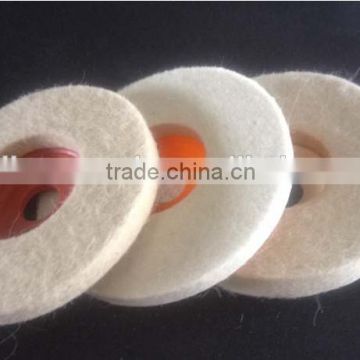 Wool felt polishing wheel