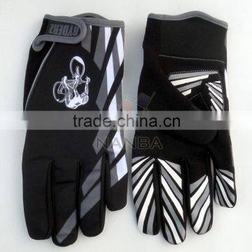 Full Finger Cycling Gloves White & Grey On Black