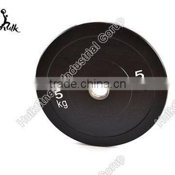 Black 5kg bumper plate for strength training&power lifting