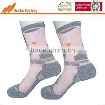 Men sports socks with selective terry and coolmax yarn