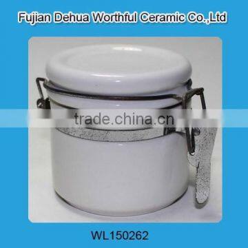 White kitchen ware ceramic seal pot