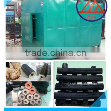 the transformstion between wood and charcoal through carbonization stove made in China