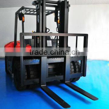 2017 China Brand New Best Selling Design High Quality Rough Terrain Diesel Forklift photo-3