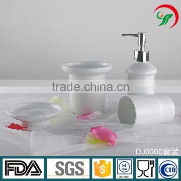 Custom Design 4 Pcs Glazed Ceramic Bath Set photo-2