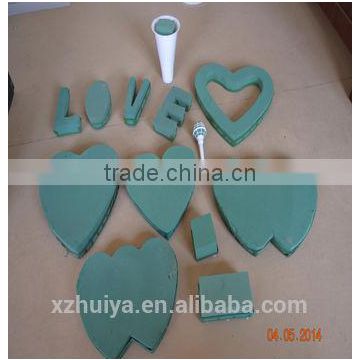 Wet Floral Foam for Christmas and New Year Decoration With Fresh Flowers photo-2