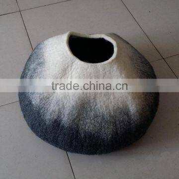 OEM 100% New Zealand Wool Fet Cat Cave Bed From Largest Factory photo-3